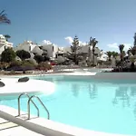 Casa Con Jardin * Costa Teguise