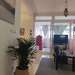 Casa Con Jardin Διαμέρισμα *